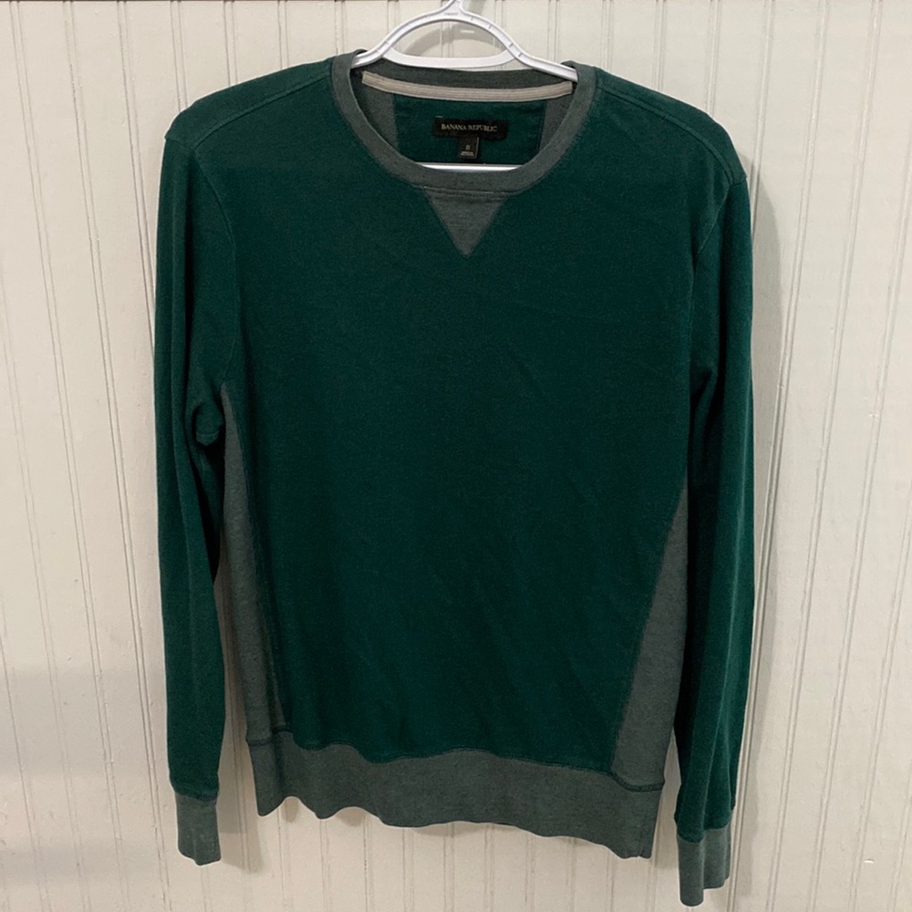 Banana Republic sweatshirt